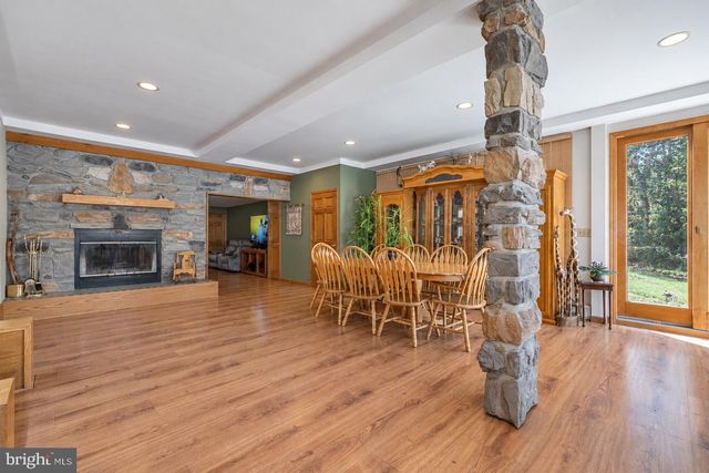 4 LAFAYETTE AVE, Titusville, NJ 08560