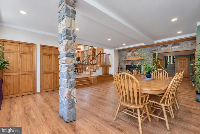 4 LAFAYETTE AVE, Titusville, NJ 08560
