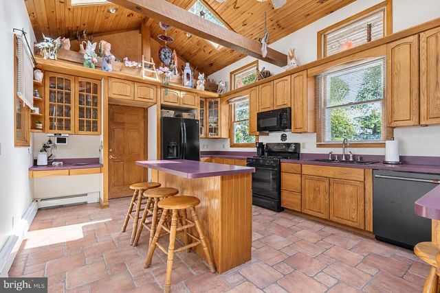 4 LAFAYETTE AVE, Titusville, NJ 08560