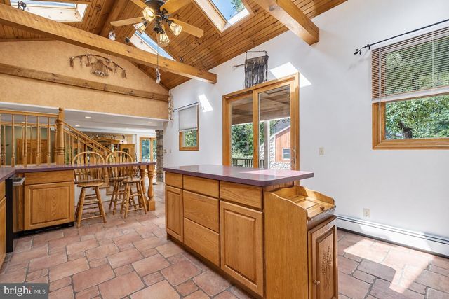 4 LAFAYETTE AVE, Titusville, NJ 08560