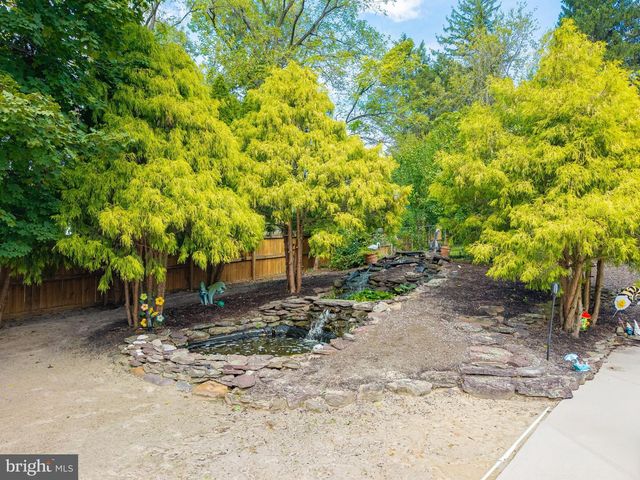 4 LAFAYETTE AVE, Titusville, NJ 08560