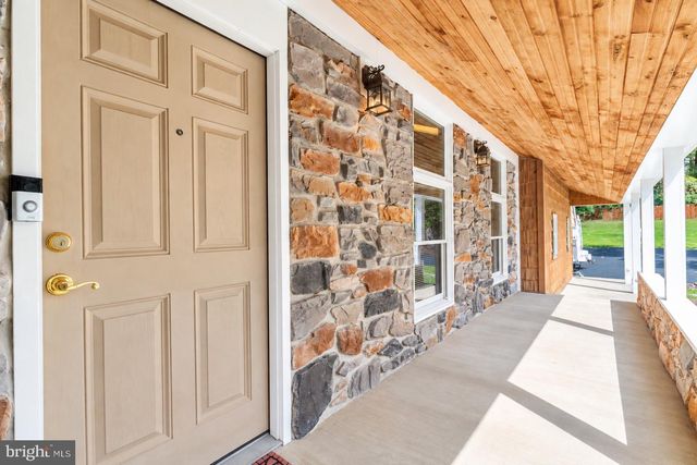 4 LAFAYETTE AVE, Titusville, NJ 08560