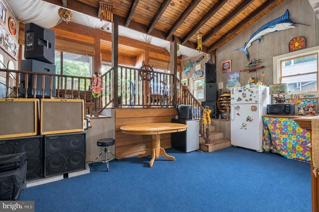 4 LAFAYETTE AVE, Titusville, NJ 08560