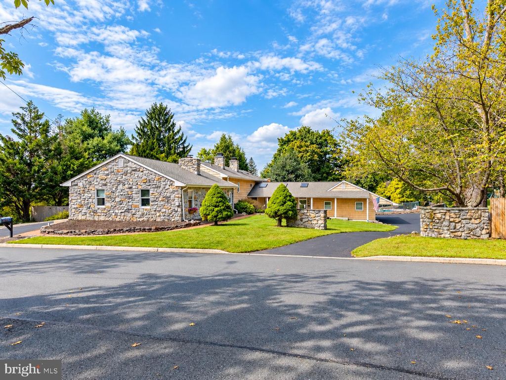 4 LAFAYETTE AVE, TITUSVILLE, NJ 08560 — photo 3