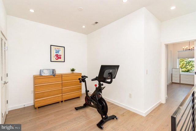 1741 1ST ST NW #2, Washington, DC 20001