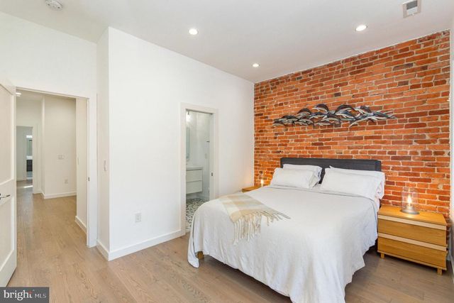 1741 1ST ST NW #2, Washington, DC 20001