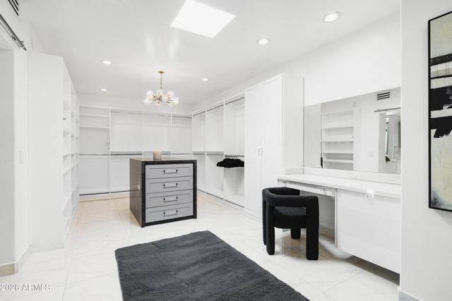 10011 E Windrose Drive, Scottsdale, AZ 85260