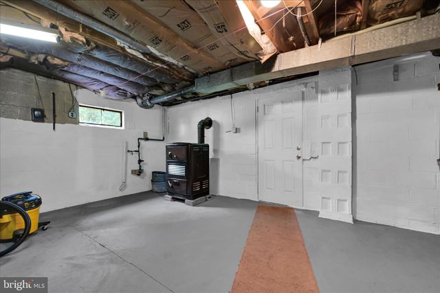190 BRIER CITY RD, Pottsville, PA 17901