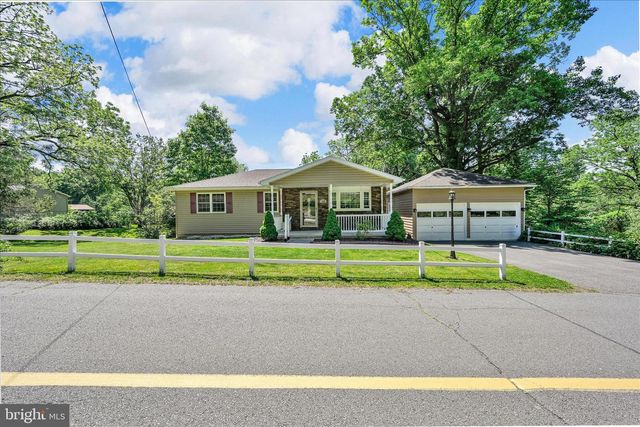 190 BRIER CITY RD, Pottsville, PA 17901