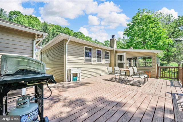 190 BRIER CITY RD, Pottsville, PA 17901
