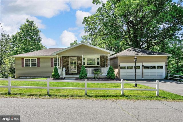 190 BRIER CITY RD, Pottsville, PA 17901