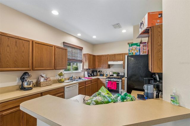 2401 SILVERMOSS DRIVE, Wesley Chapel, FL 33544