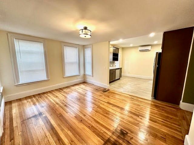 37 Gordon St 1, Waltham, MA 02453