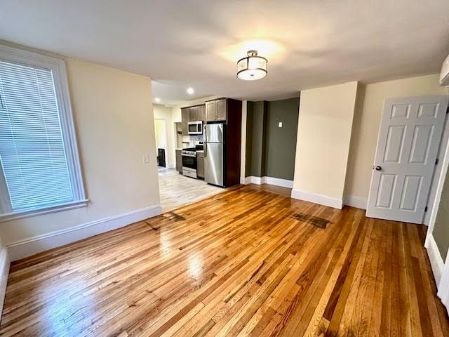 37 Gordon St 1, Waltham, MA 02453