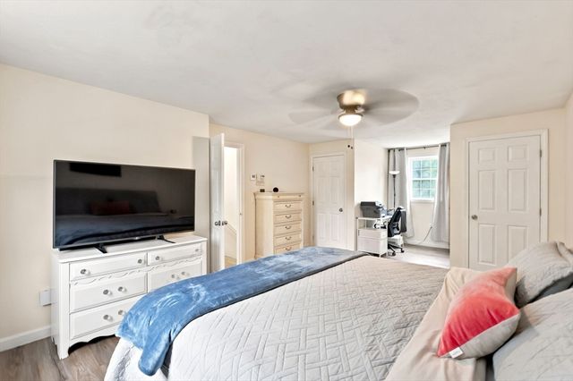 11 Elmwood Dr, Berkley, MA 02779