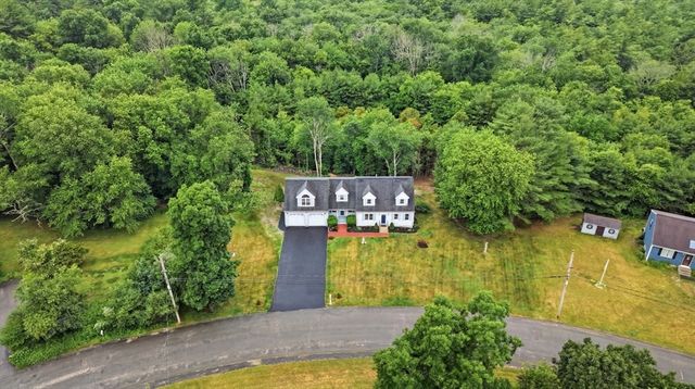 11 Elmwood Dr, Berkley, MA 02779