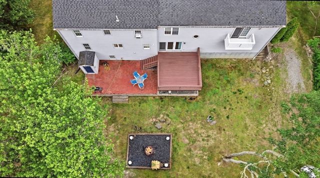 11 Elmwood Dr, Berkley, MA 02779
