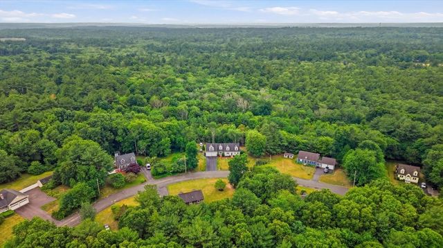 11 Elmwood Dr, Berkley, MA 02779