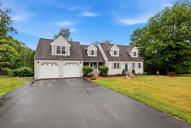 11 Elmwood Dr, Berkley, MA 02779