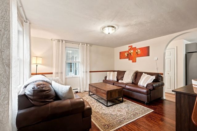 11 Elmwood Dr, Berkley, MA 02779