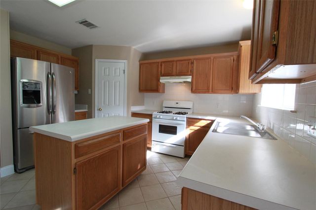 3309 Kissman DR, Austin, TX 78728