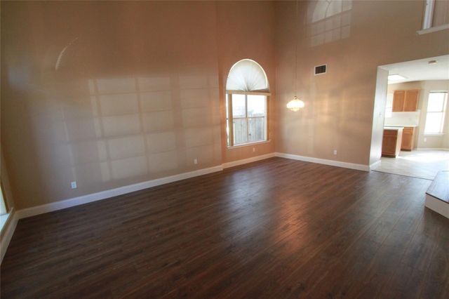 3309 Kissman DR, Austin, TX 78728