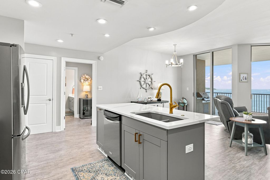 Image 10 of property listing at 6422 W Highway 98 202, Panama City Beach, FL 32407