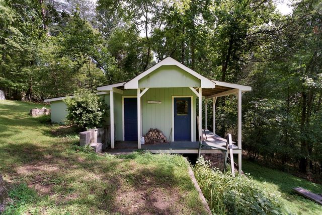 488 West Cherry, Hayesville, NC 28904