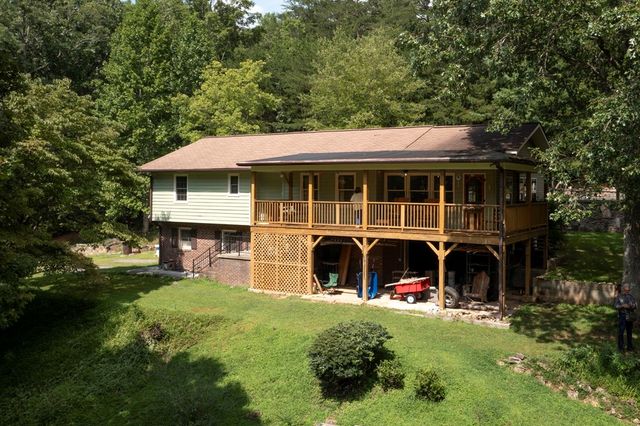 488 West Cherry, Hayesville, NC 28904