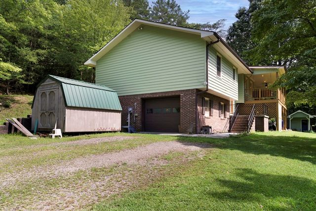 488 West Cherry, Hayesville, NC 28904