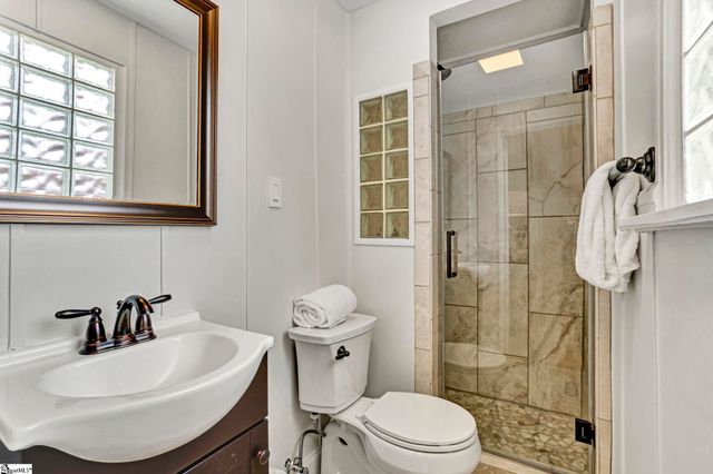 420 Longview Terrace, Greenville, SC 29605