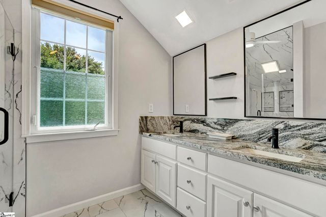 420 Longview Terrace, Greenville, SC 29605