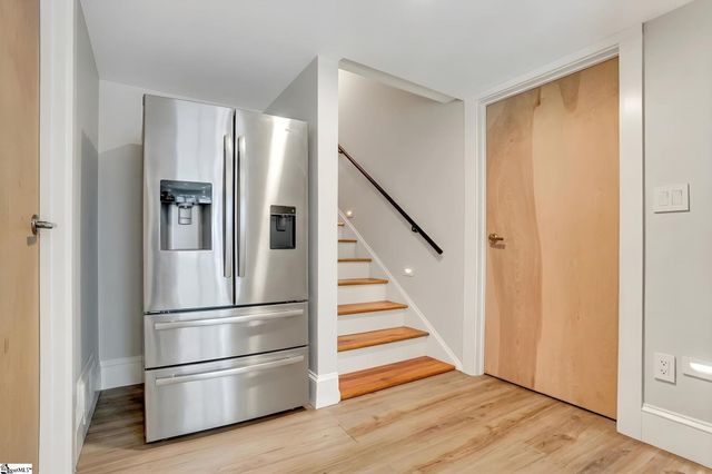 420 Longview Terrace, Greenville, SC 29605