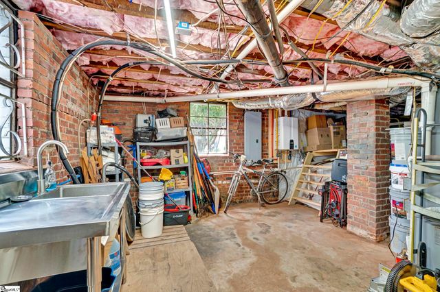 420 Longview Terrace, Greenville, SC 29605