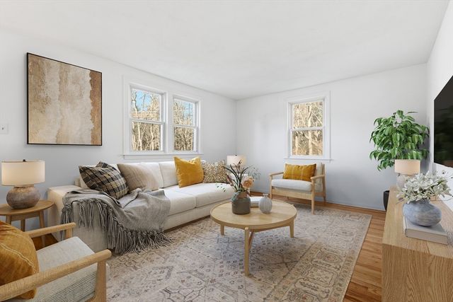 553 Union St, East Bridgewater, MA 02333