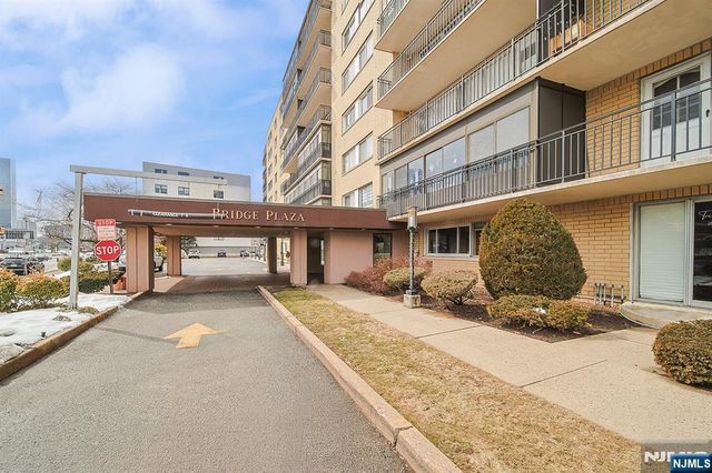 2185 Lemoine 1JJ, Fort Lee, NJ 07024
