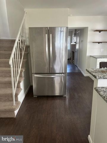 1202 REBEL HILL RD, Conshohocken, PA 19428
