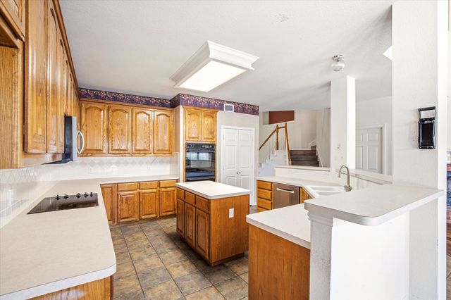 4024 Binley Drive, Richardson, TX 75082