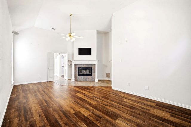 4024 Binley Drive, Richardson, TX 75082