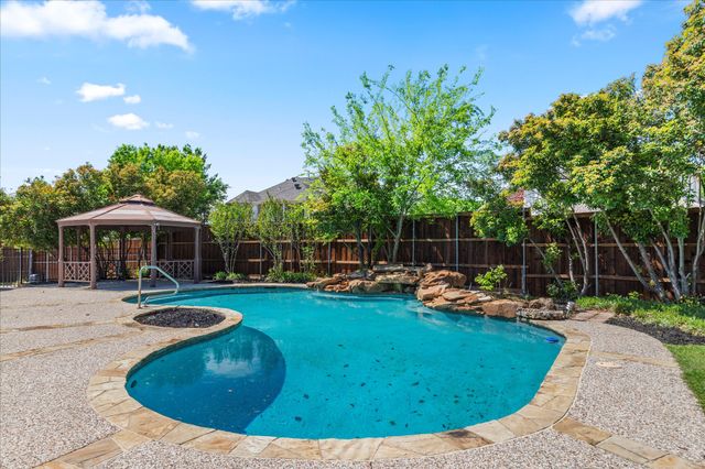 4024 Binley Drive, Richardson, TX 75082