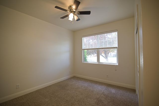 2160 N Stokes Court, Visalia, CA 93291