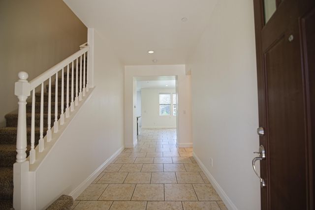 2160 N Stokes Court, Visalia, CA 93291