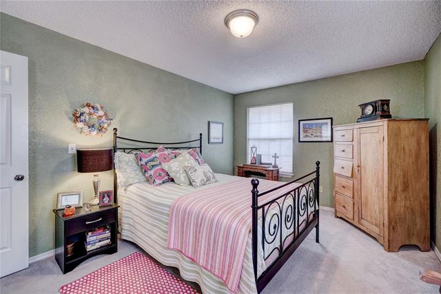 20 Coventry Court, Edmond, OK 73012