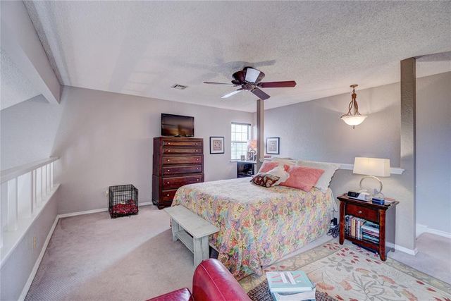 20 Coventry Court, Edmond, OK 73012