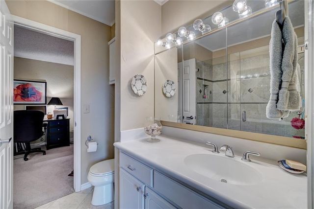 20 Coventry Court, Edmond, OK 73012