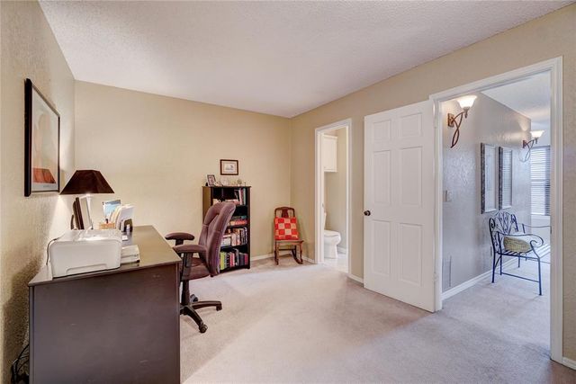 20 Coventry Court, Edmond, OK 73012