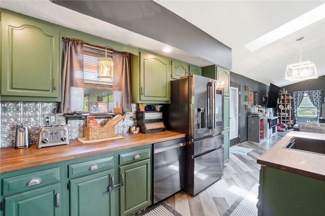 5209 N Addison New Carlisle Road, Casstown, OH 45312