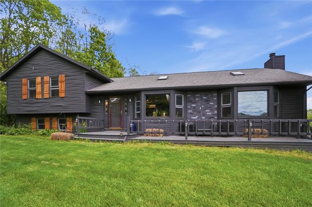 5209 N Addison New Carlisle Road, Casstown, OH 45312