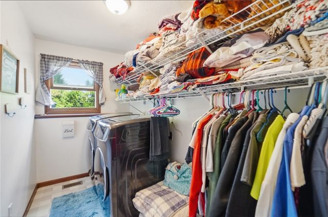 5209 N Addison New Carlisle Road, Casstown, OH 45312