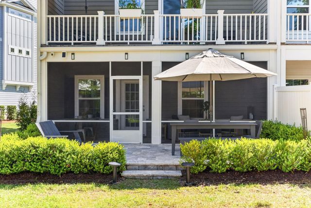 1555 Moss Spring Road, Mount Pleasant, SC 29466